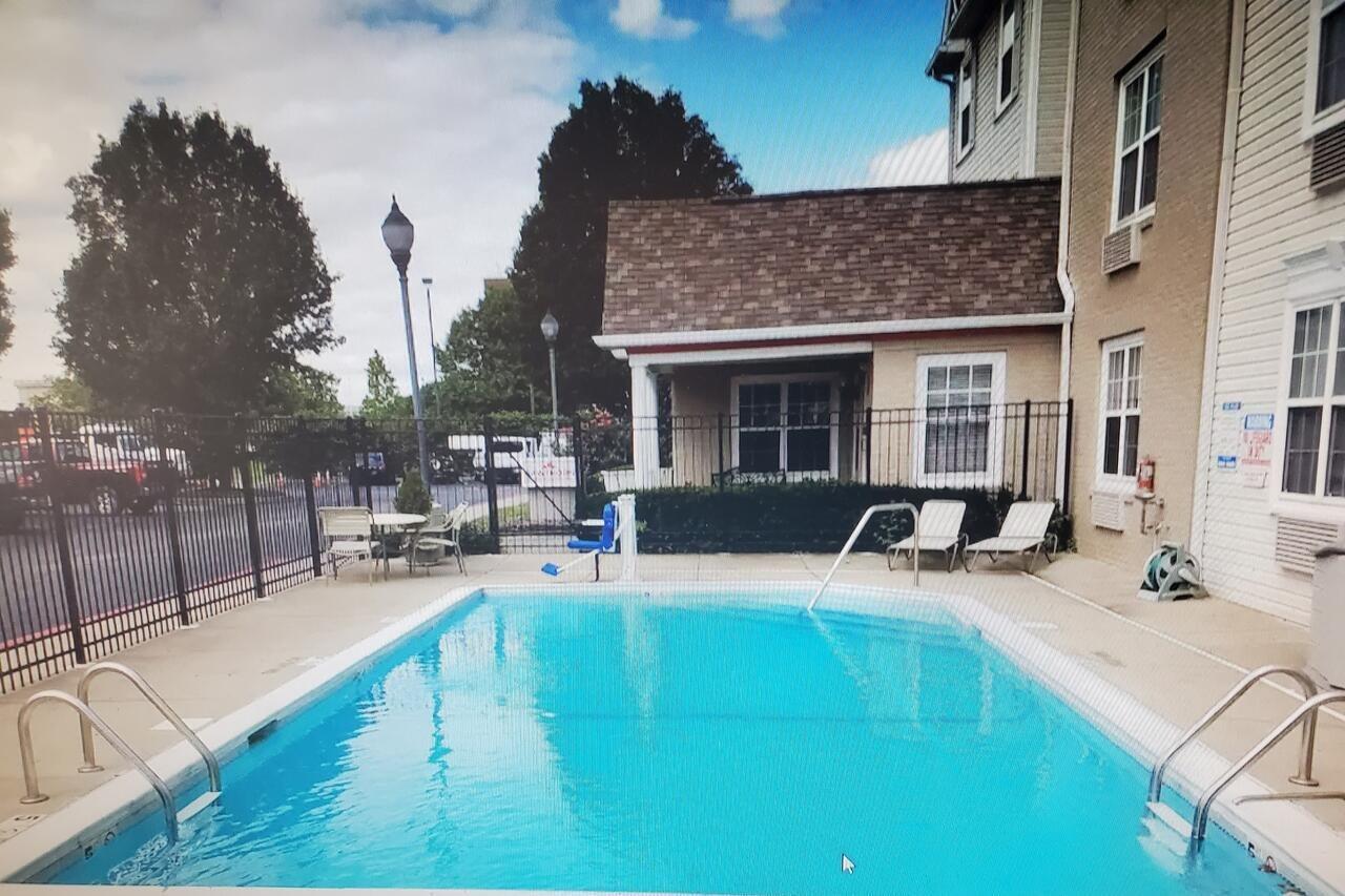 Hawthorn Suites By Wyndham Louisville North Jeffersonville Εξωτερικό φωτογραφία