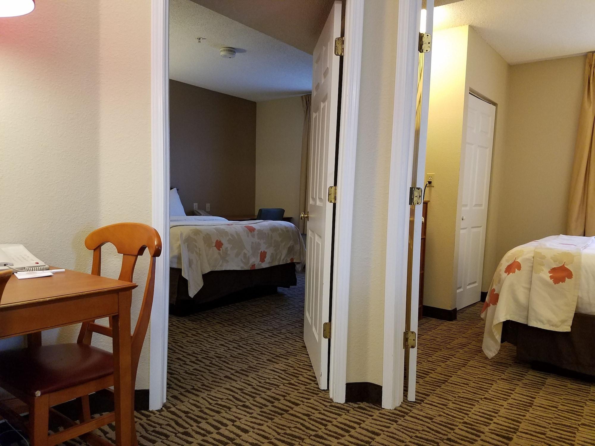 Hawthorn Suites By Wyndham Louisville North Jeffersonville Εξωτερικό φωτογραφία