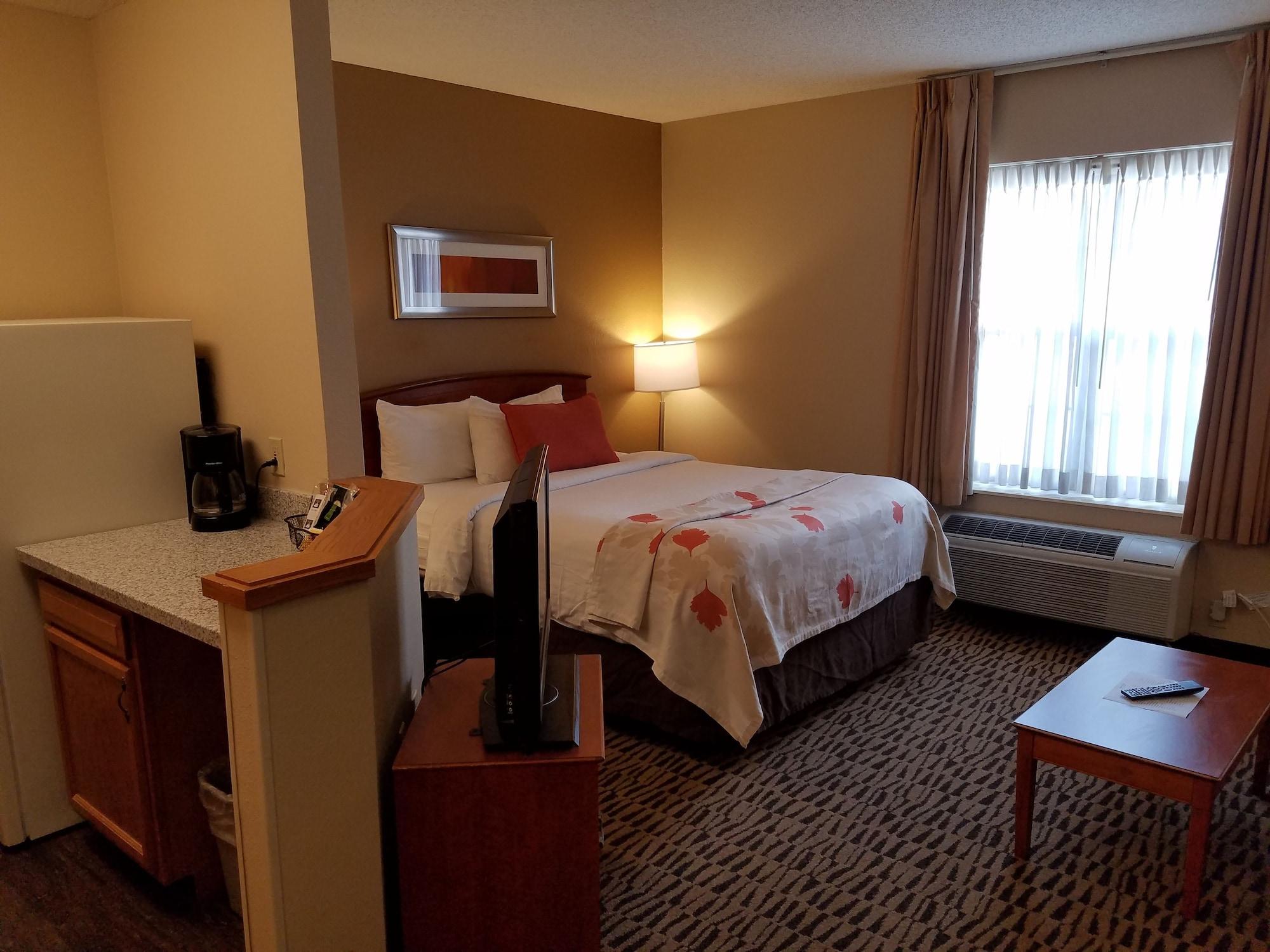 Hawthorn Suites By Wyndham Louisville North Jeffersonville Εξωτερικό φωτογραφία