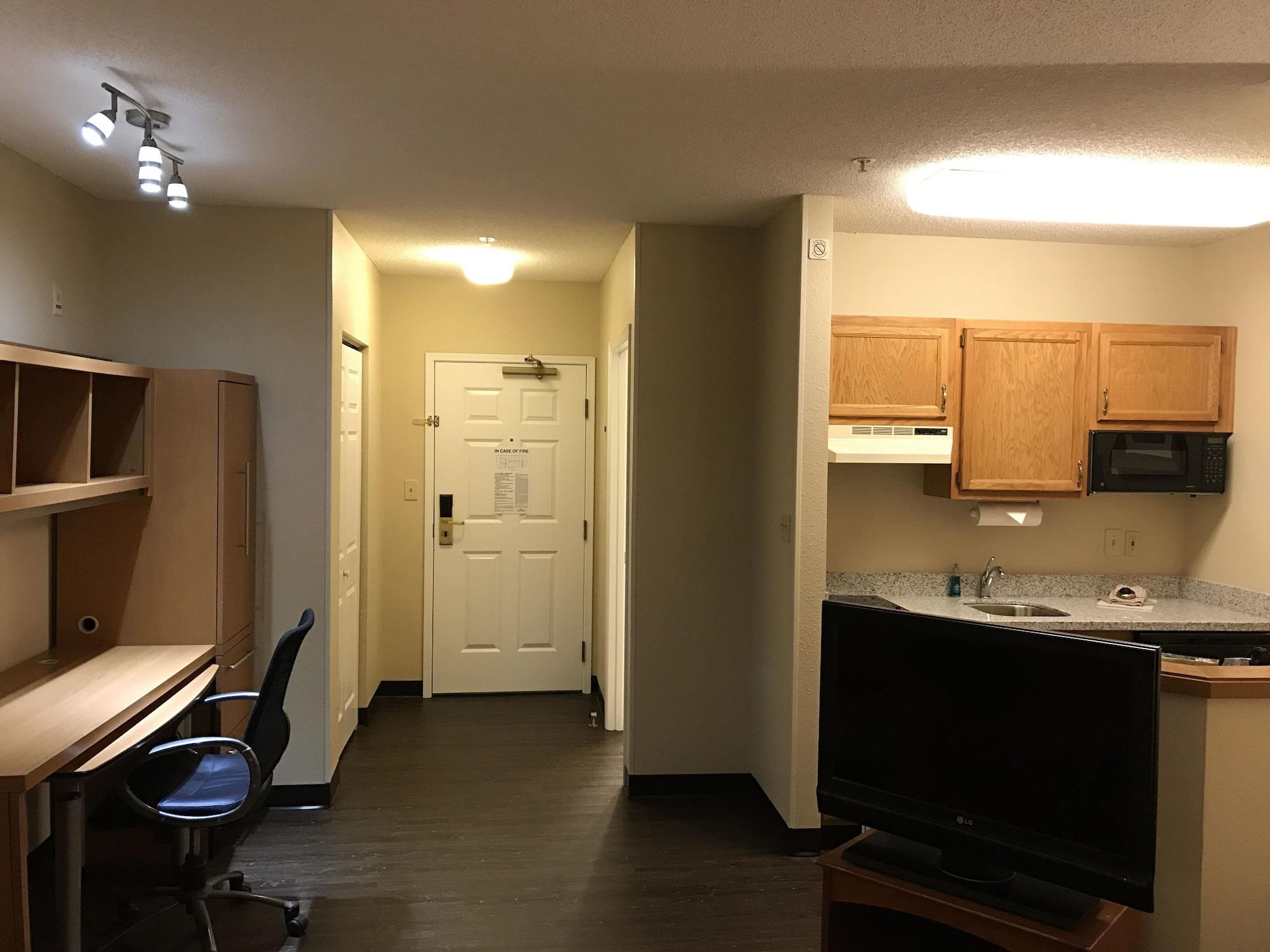 Hawthorn Suites By Wyndham Louisville North Jeffersonville Εξωτερικό φωτογραφία
