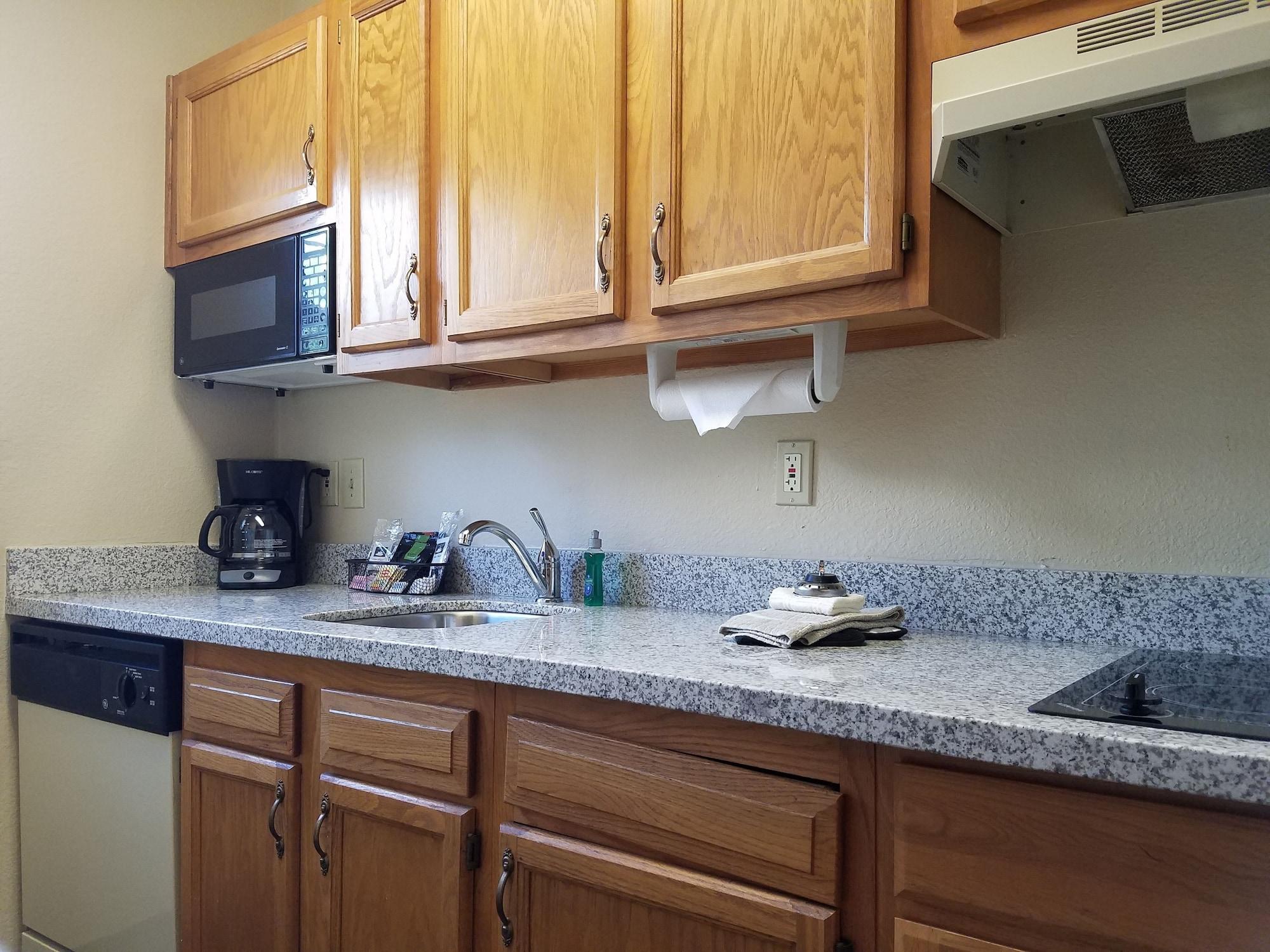 Hawthorn Suites By Wyndham Louisville North Jeffersonville Εξωτερικό φωτογραφία