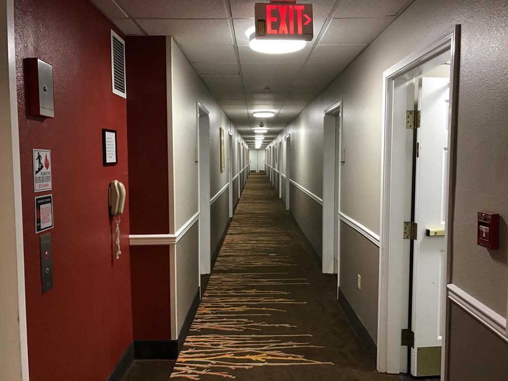 Hawthorn Suites By Wyndham Louisville North Jeffersonville Εξωτερικό φωτογραφία