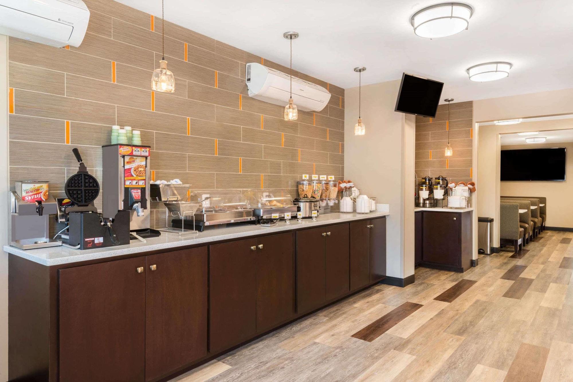 Hawthorn Suites By Wyndham Louisville North Jeffersonville Εξωτερικό φωτογραφία