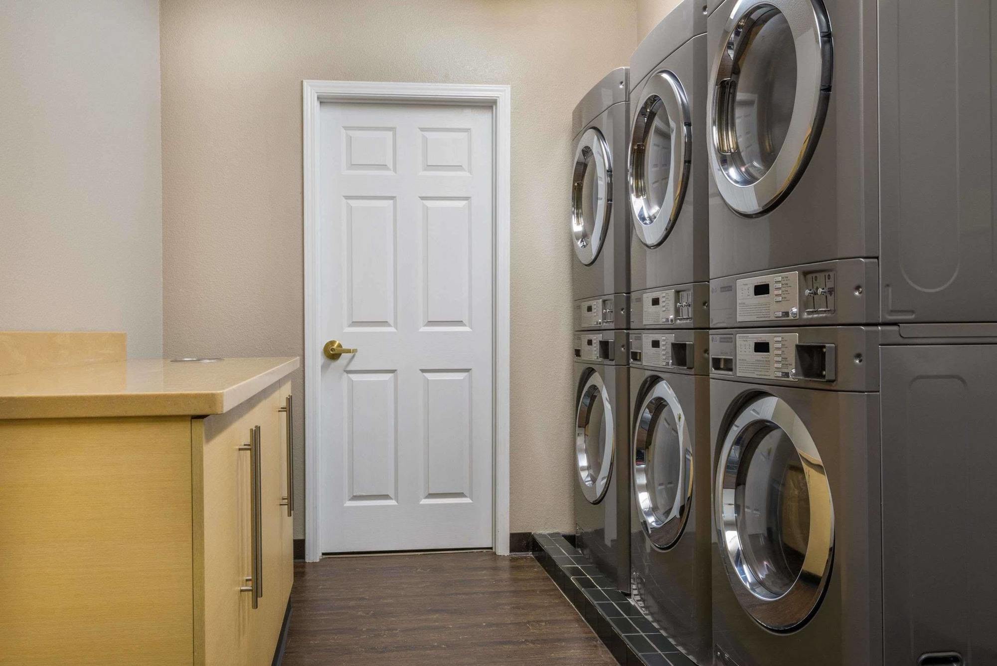 Hawthorn Suites By Wyndham Louisville North Jeffersonville Εξωτερικό φωτογραφία