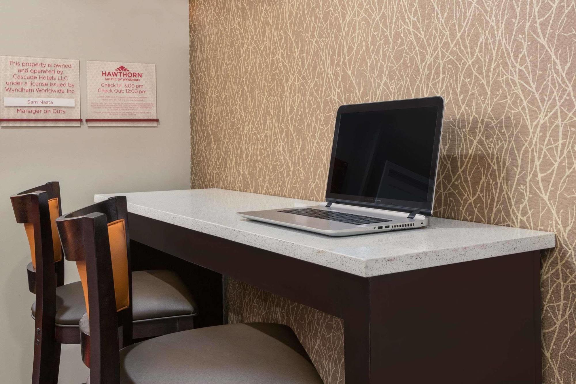 Hawthorn Suites By Wyndham Louisville North Jeffersonville Εξωτερικό φωτογραφία
