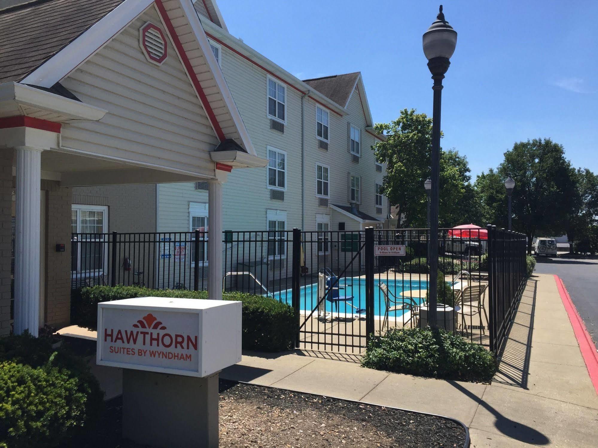 Hawthorn Suites By Wyndham Louisville North Jeffersonville Εξωτερικό φωτογραφία